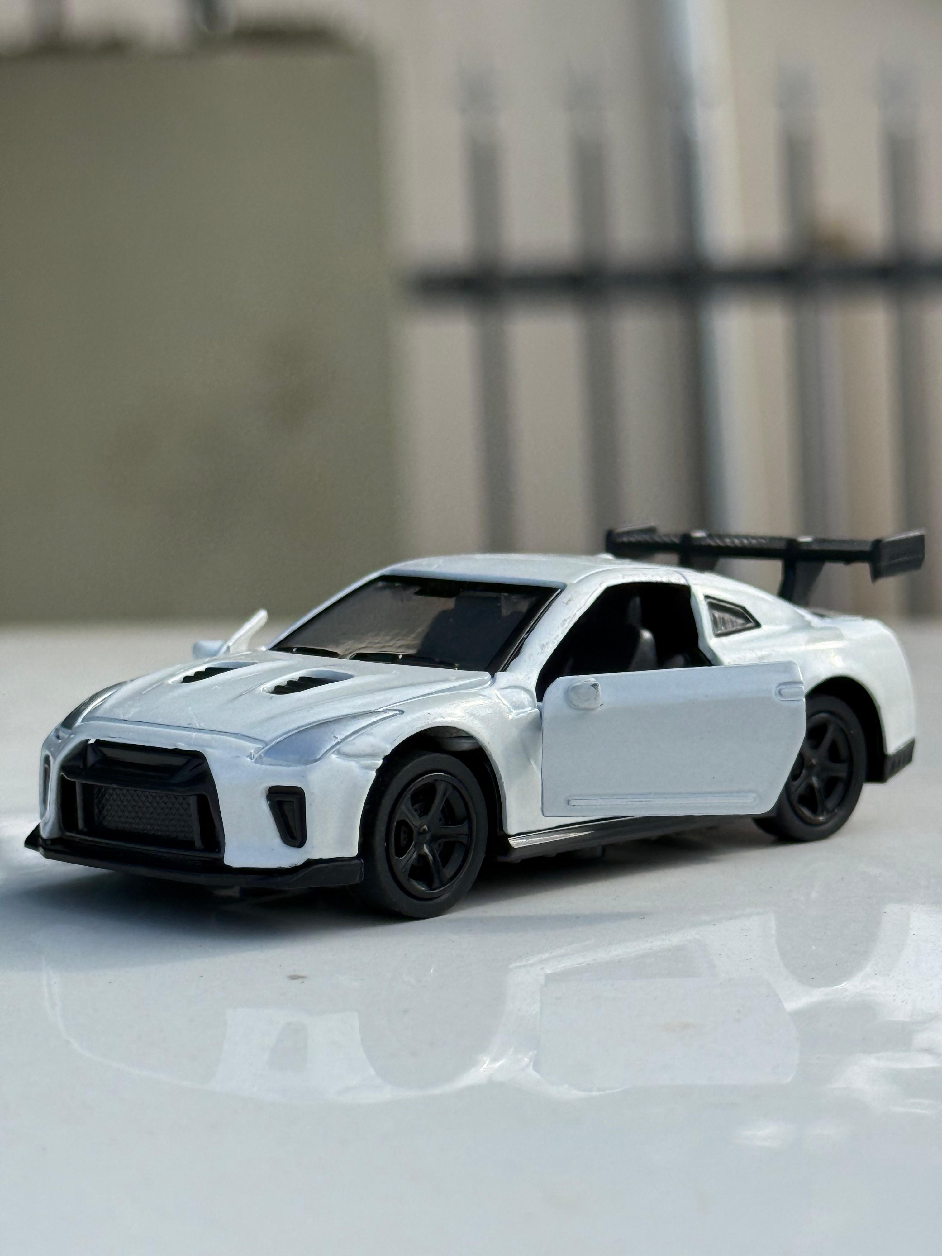 Autito deportivo decorativo