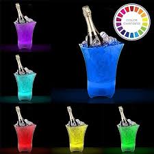 CHAMPAÑERA CON PARLANTE  Y LUCES